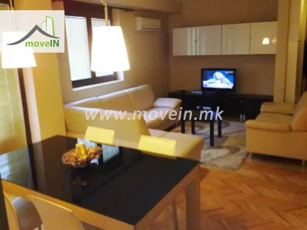 Стан со 2 спални соби, 64 м², под кирија во Центар, Скопје