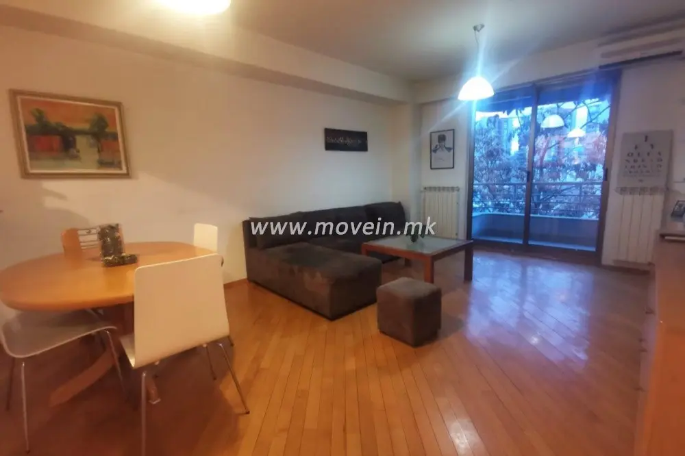 Стан со 2 спални соби, 75 м², под кирија во Центар, Скопје