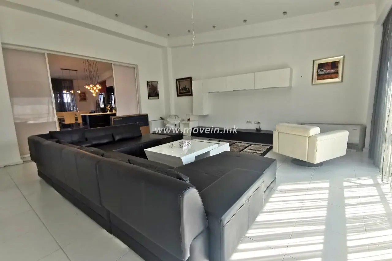 Стан со 2 спални соби, 145 м², под кирија во Дебар Маало, Скопје