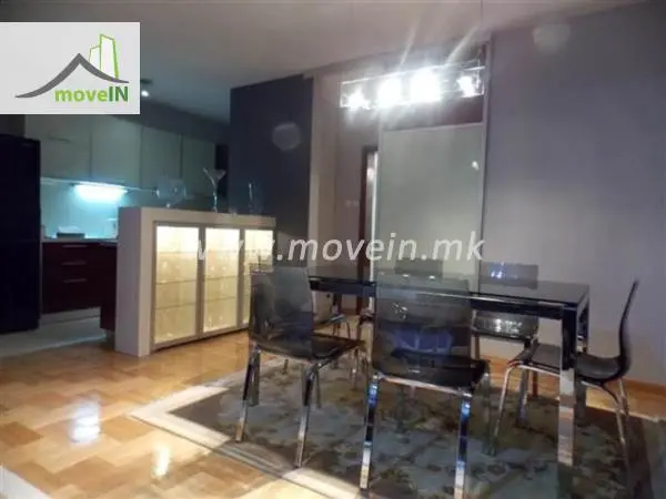 Стан со 2 спални соби, 86 м², под кирија во Центар, Скопје