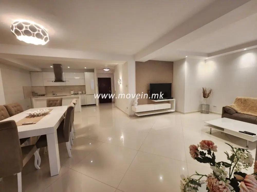 Стан со 2 спални соби, 113 м², под кирија во Центар, Скопје