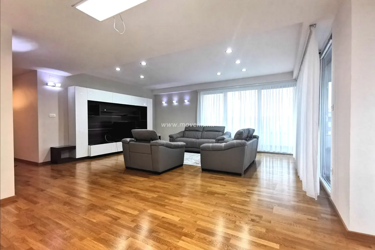 International Standard Penthouse, Superb Views, Great Location