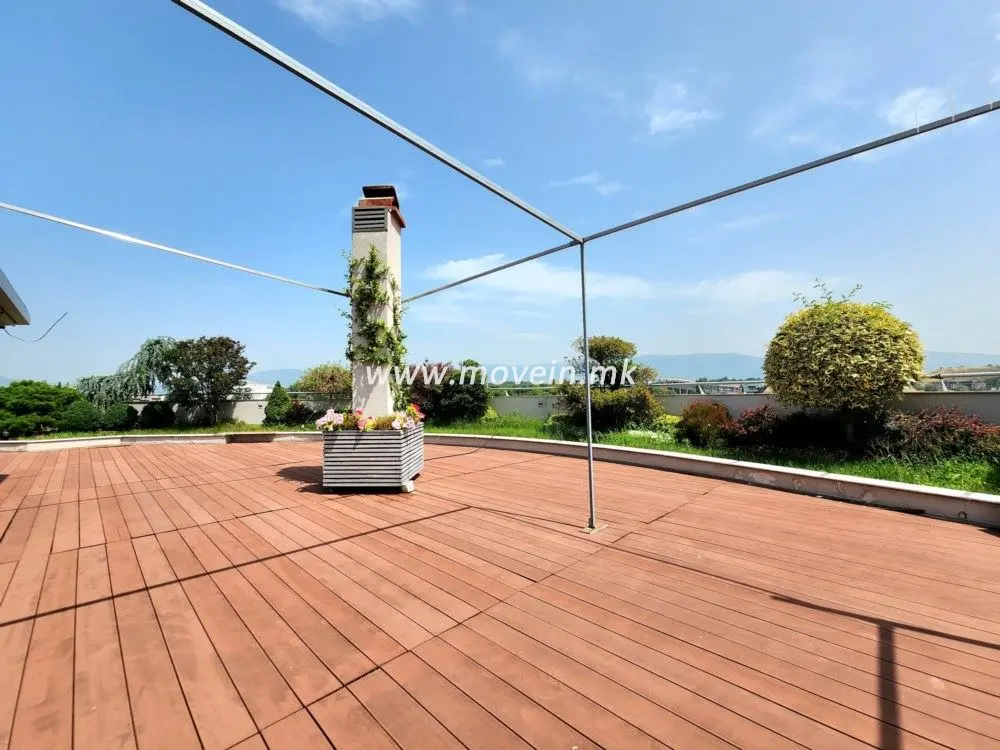 4-bedroom apartment, 260 m², for rent in Debar Maalo, Skopje
