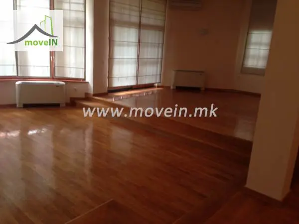 Стан со 3 спални соби, 192 м², под кирија во Злокуќани, Скопје