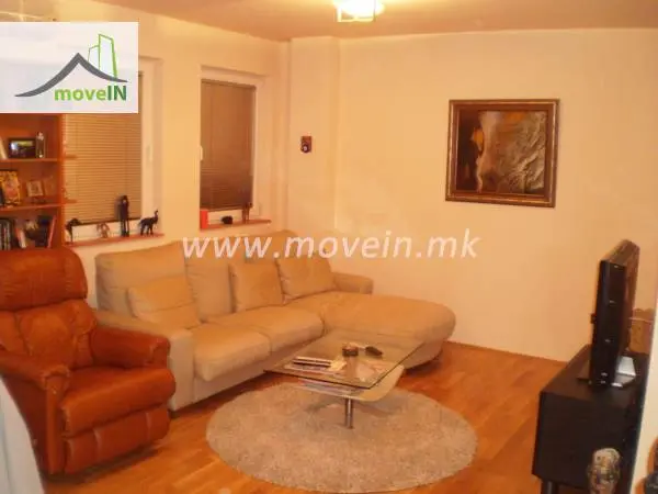 Стан со 2 спални соби, 70 м², под кирија во Центар, Скопје