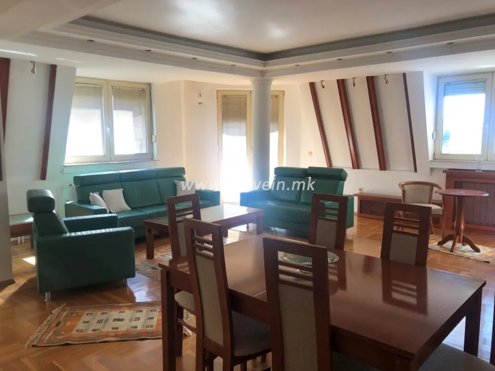 Стан со 2 спални соби, 110 м², под кирија во Центар, Скопје
