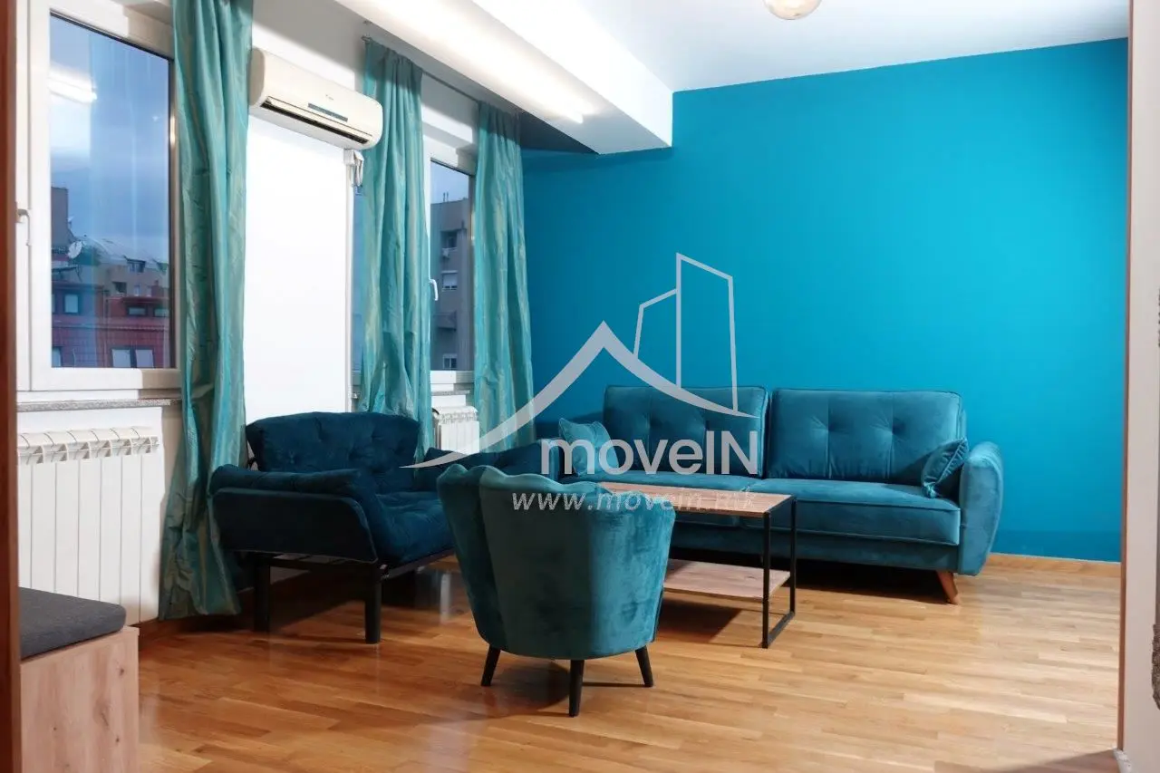 2 Bedrooms Apartment for Rent in Center for 450 EUR