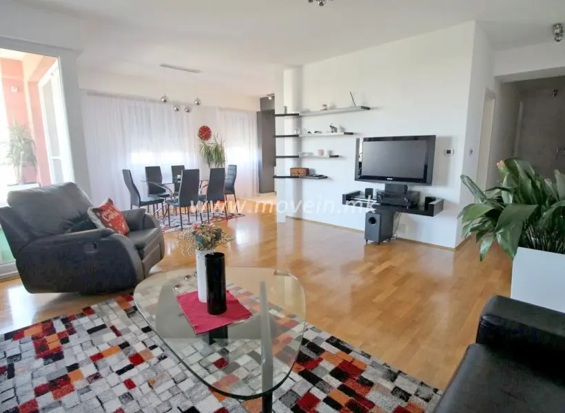 Spacious Family Home In A Quiet Part Of The Center