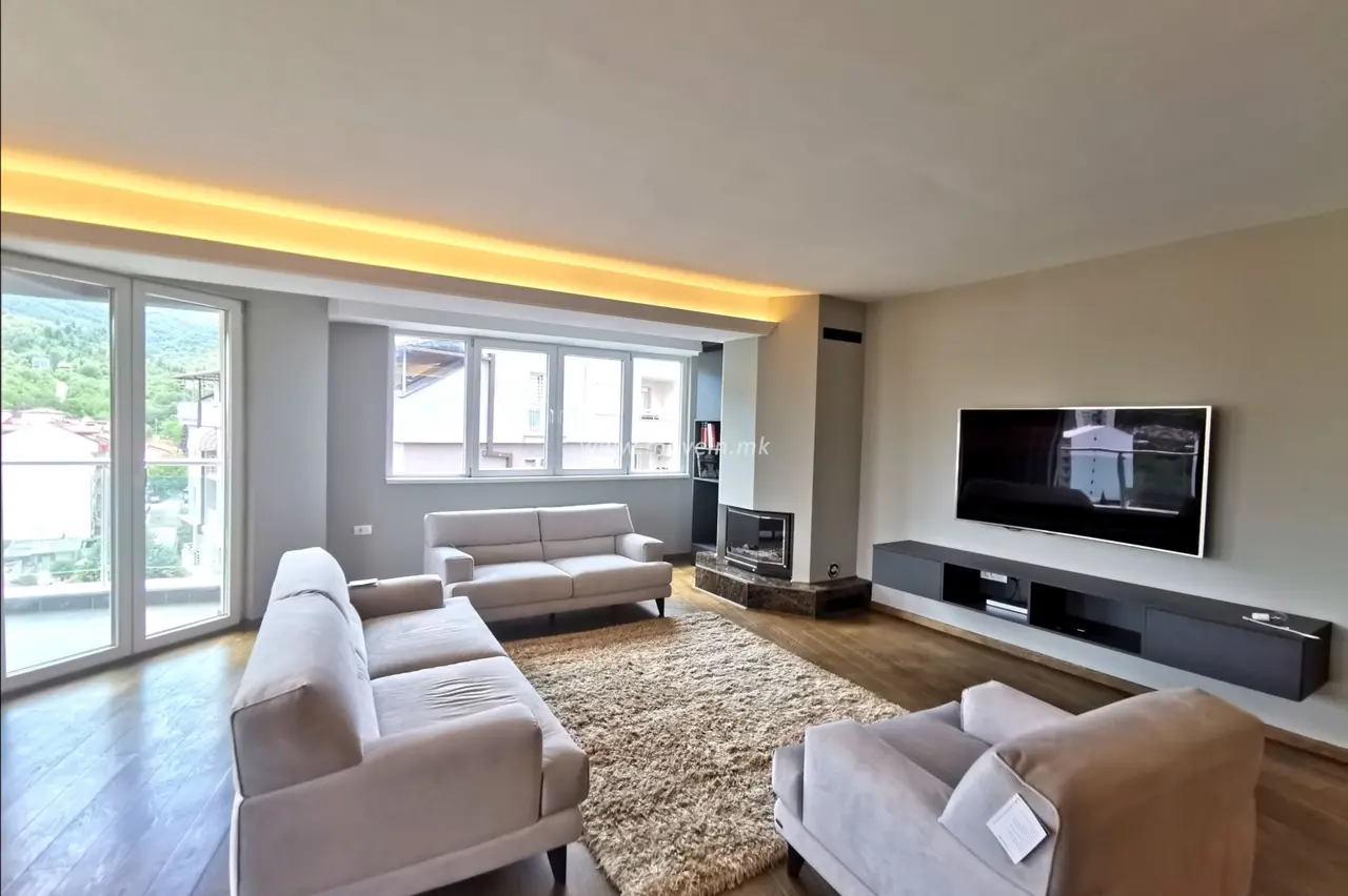 Luxurious, Architect Designed Magnificence