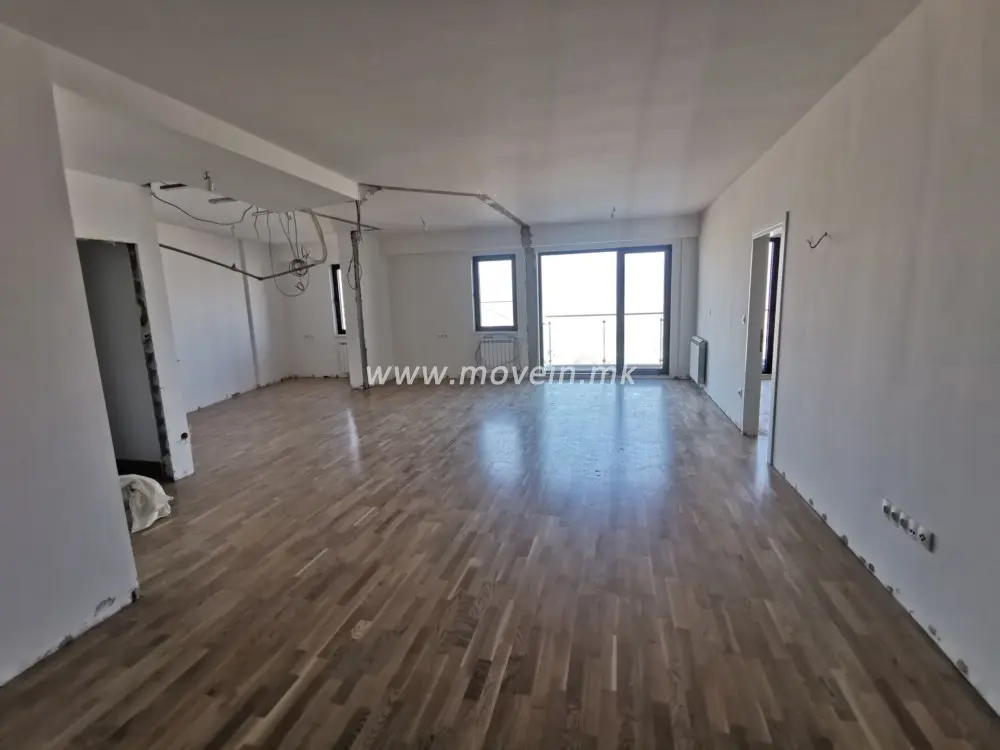 Стан со 3 спални соби, 113 м², под кирија во Водно, Скопје