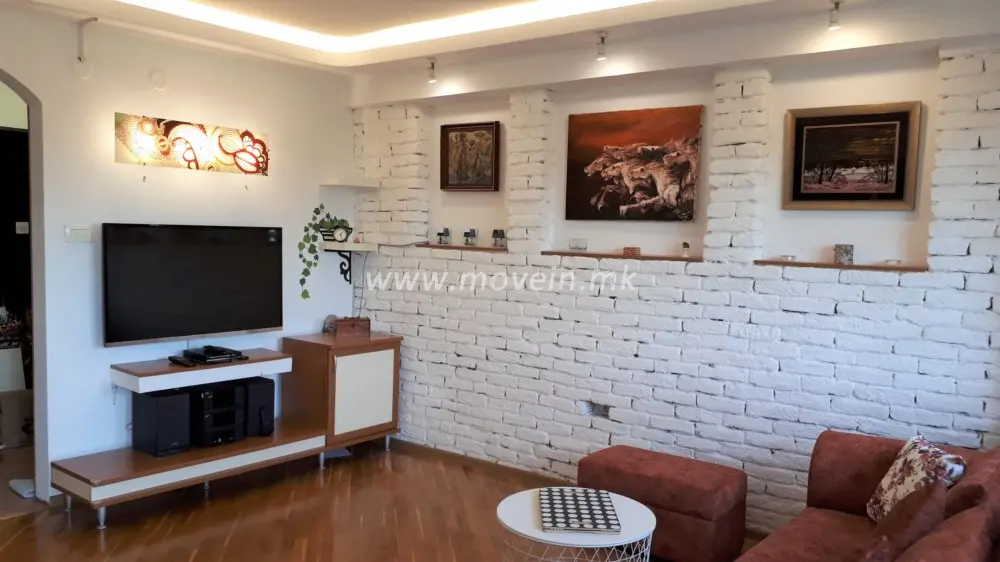 Стан со 1 спална соба, 67 м², под кирија во Центар, Скопје