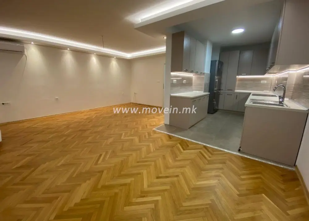 Стан со 2 спални соби, 90 м², под кирија во Центар, Скопје