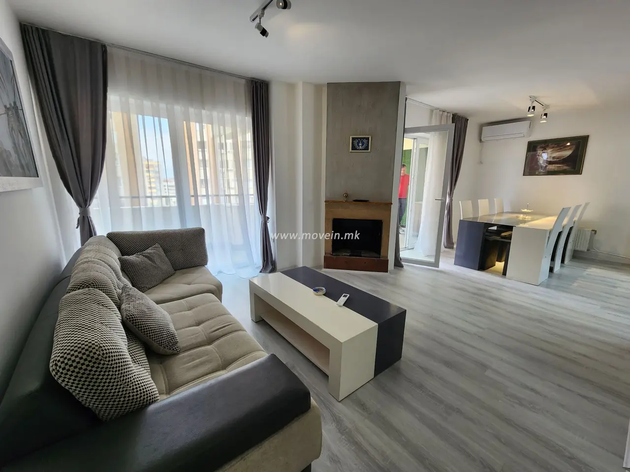 Стан со 2 спални соби, 60 м², под кирија во Центар, Скопје