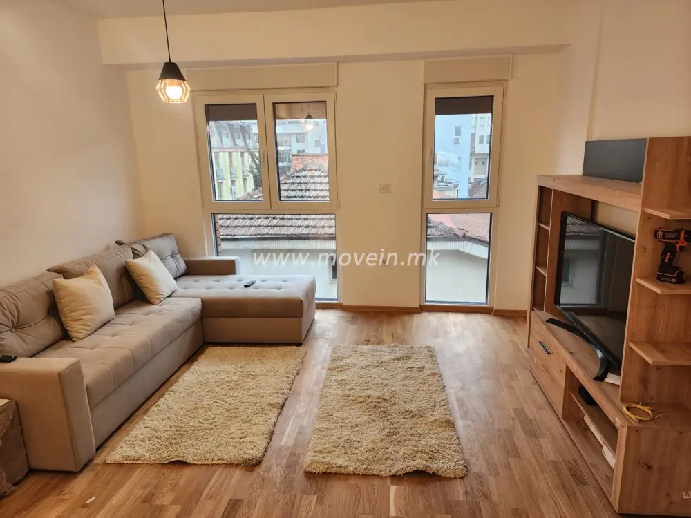 Стан со 2 спални соби, 60 м², под кирија во Центар, Скопје