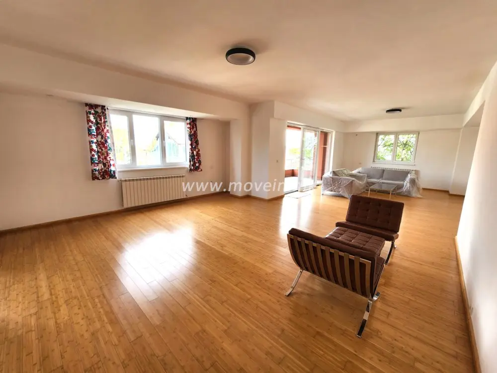 Стан со 3 спални соби, 190 м², под кирија во Водно, Скопје