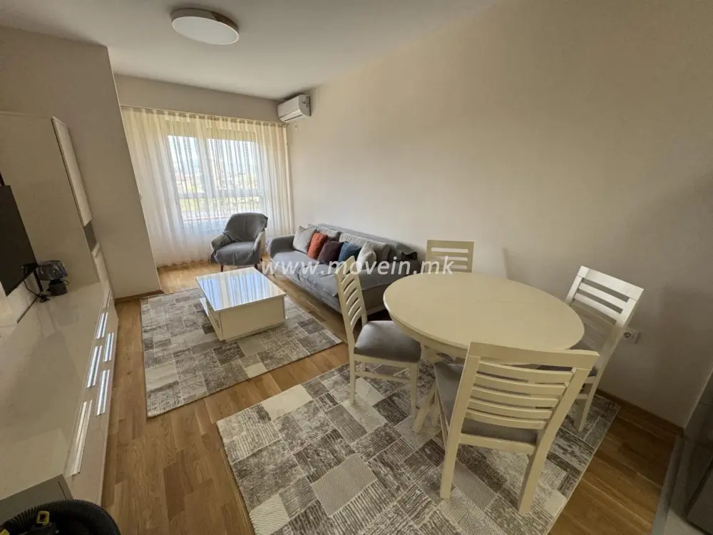 Стан со 2 спални соби, 61 м², под кирија во Аеродром, Скопје