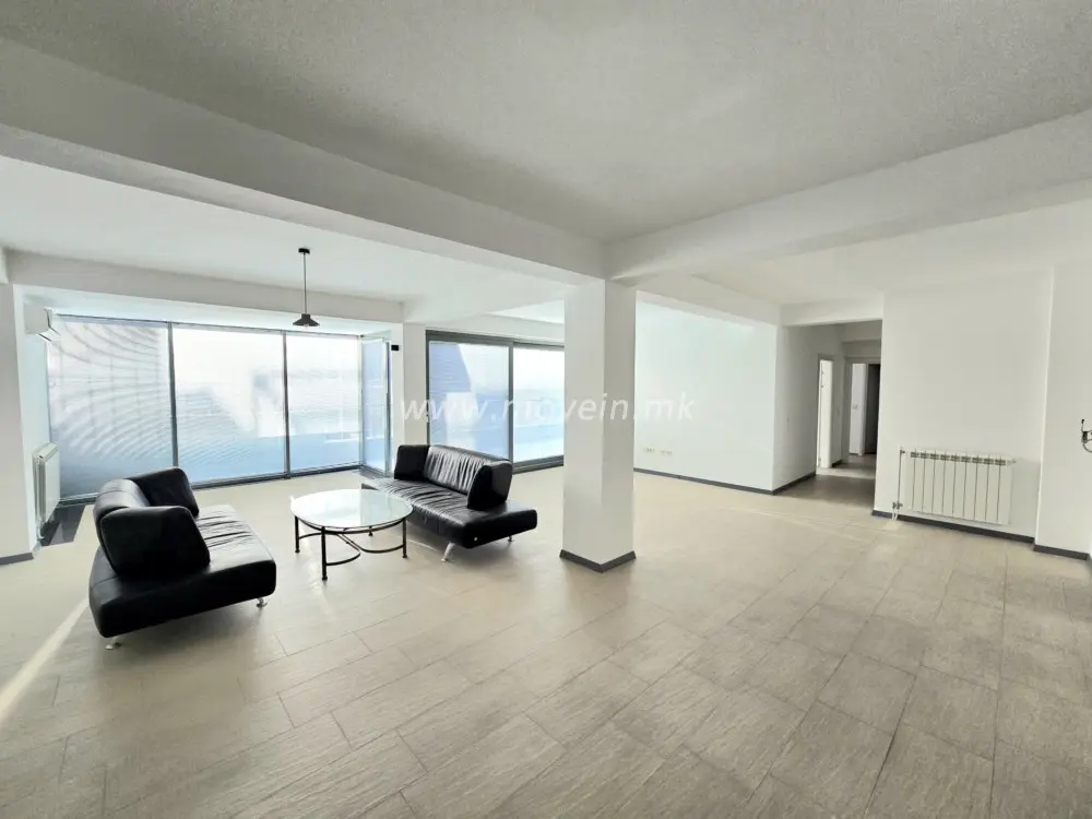 Стан со 2 спални соби, 150 м², под кирија во Дебар Маало, Скопје