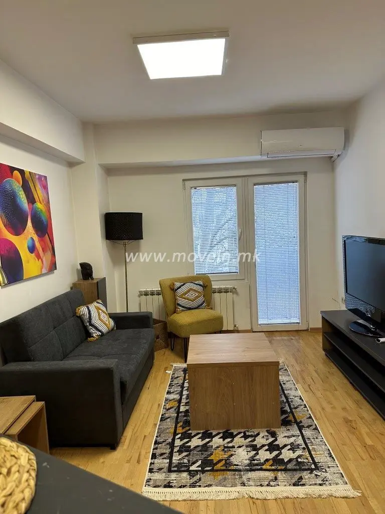 Стан, 35 м², под кирија во Дебар Маало, Скопје