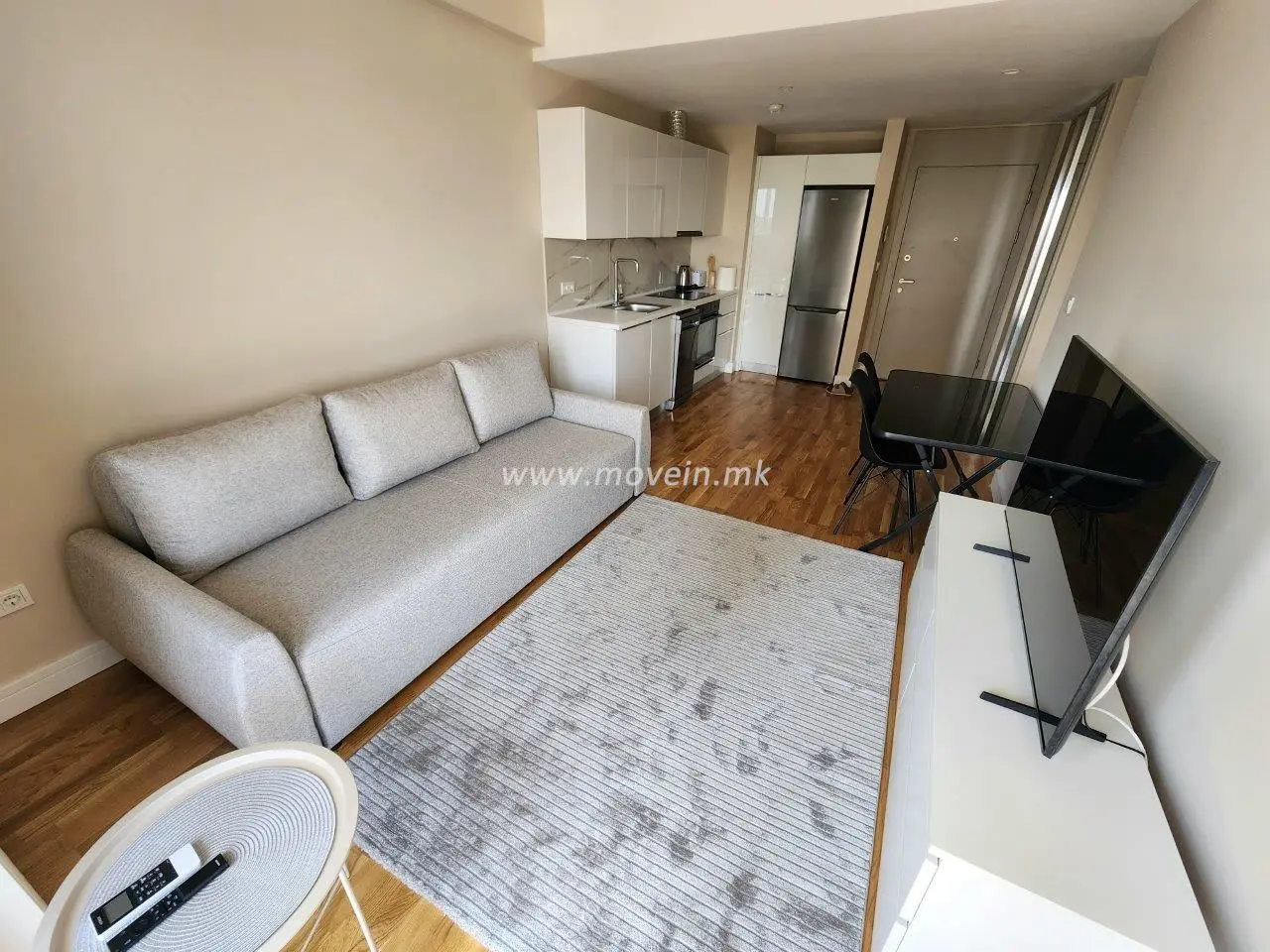 Стан со 1 спална соба, 42 м², под кирија во Центар, Скопје
