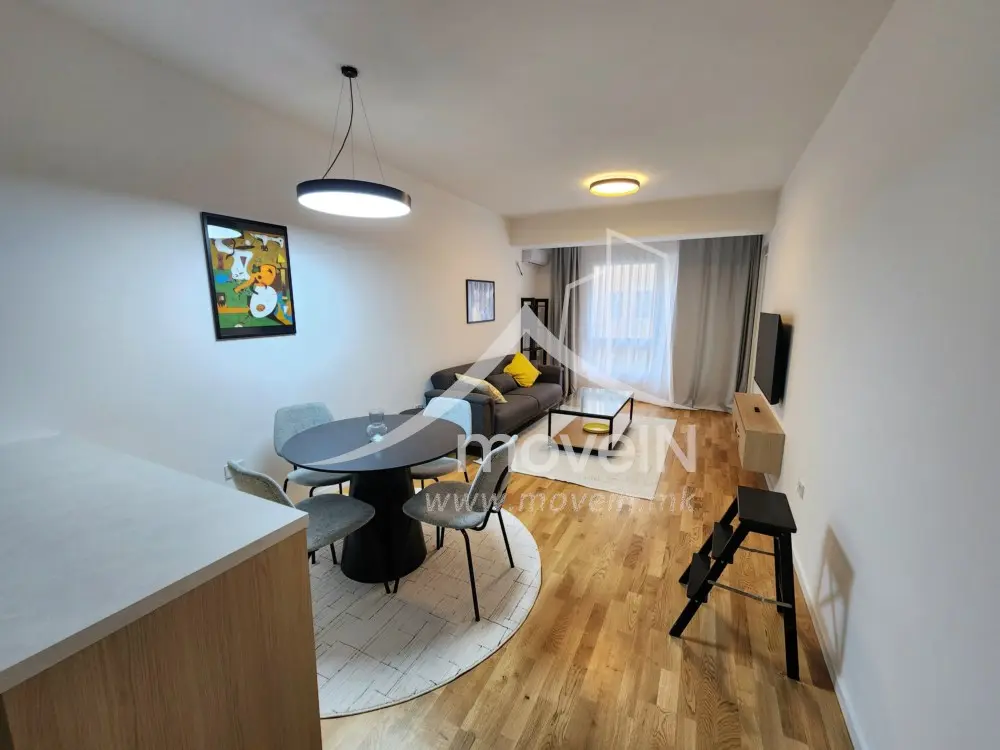 Brand new apartment for rent In Center