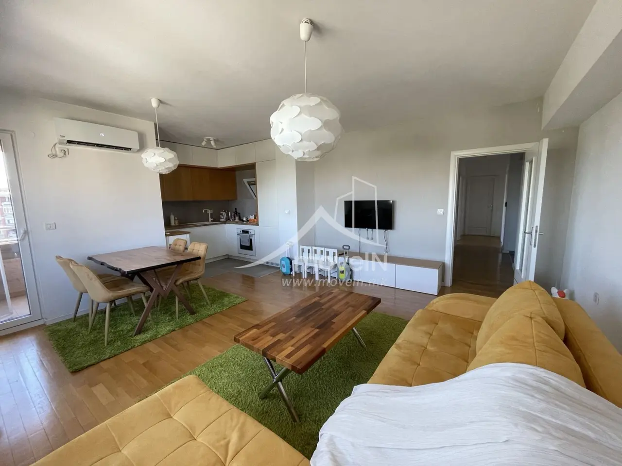 Стан со 3 спални соби, 84 м², под кирија во Аеродром, Скопје