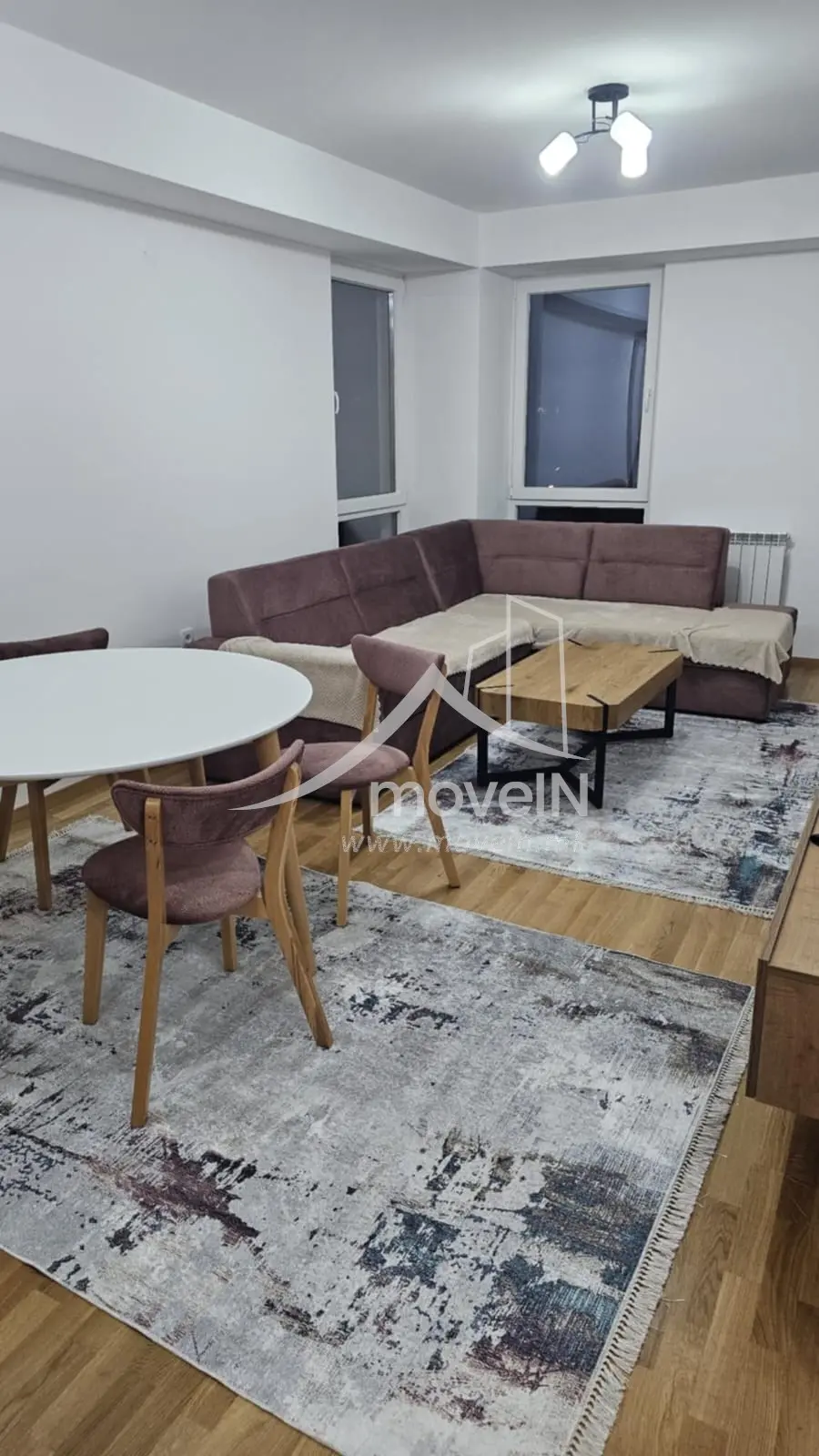 Fully Renovated & Furnished 2-Bedroom Apartment for Rent – 58 m²