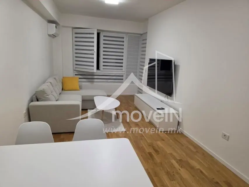 Стан со 1 спална соба, 56 м², под кирија во Центар, Скопје