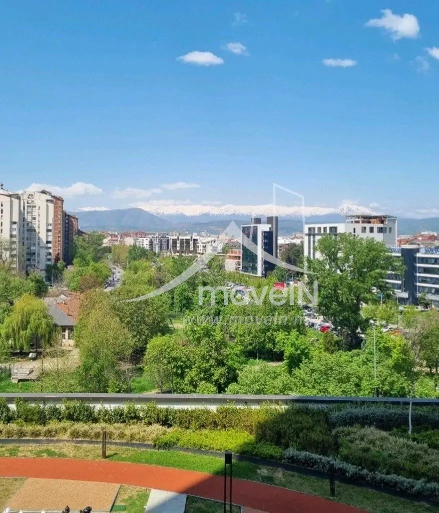 Нов стан со чист имотен лист од 102м² во „Дајмонд Комплекс“ за продажба