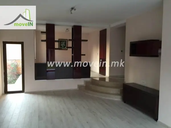 Куќа со 4 спални соби, 200 м², под кирија во Бардовци, Скопје