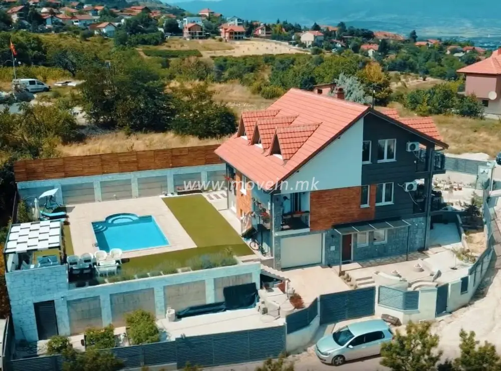 Приватна, мирна и феноменална локација