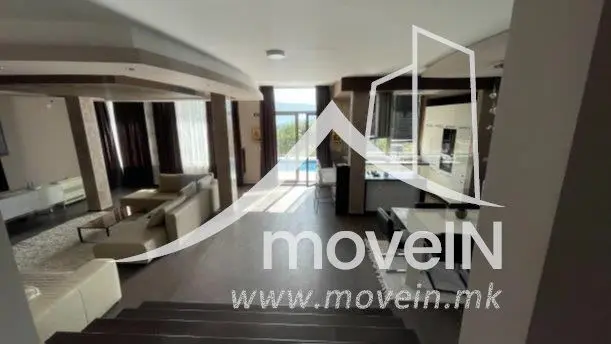 Куќа со 5 спални соби, 750 м², за продажба во Соње, Скопје