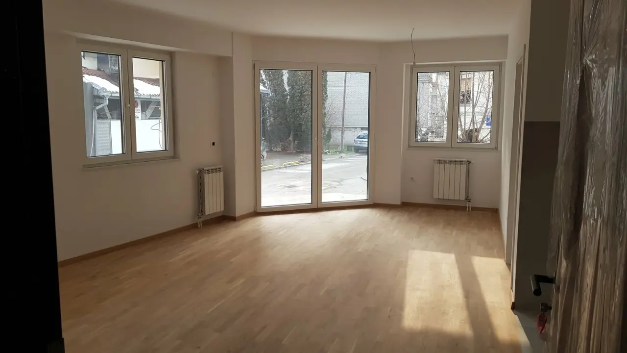 Нов стан 60м2 со тераса 53м2 во Карпош