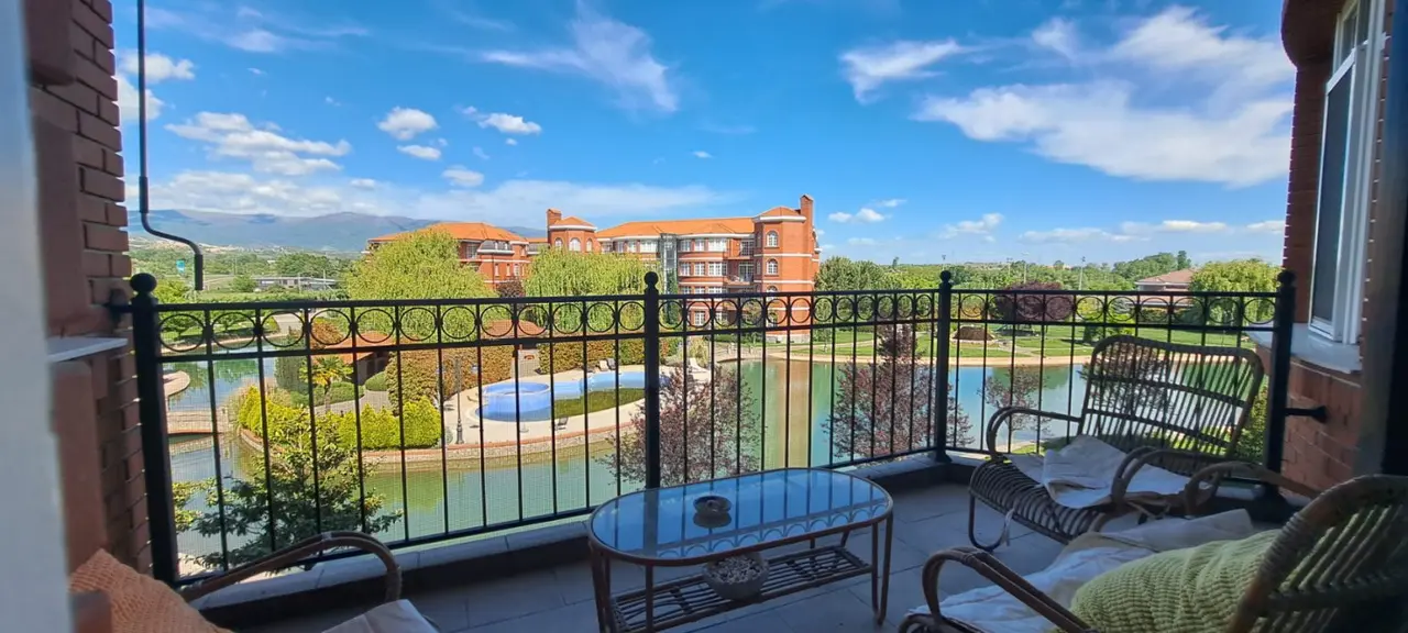 Beautiful apartment in Verina Complex