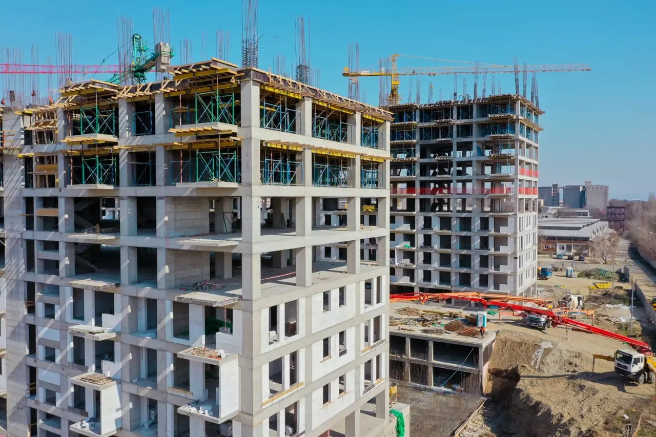 Станови на одлична локација со различни квадратури