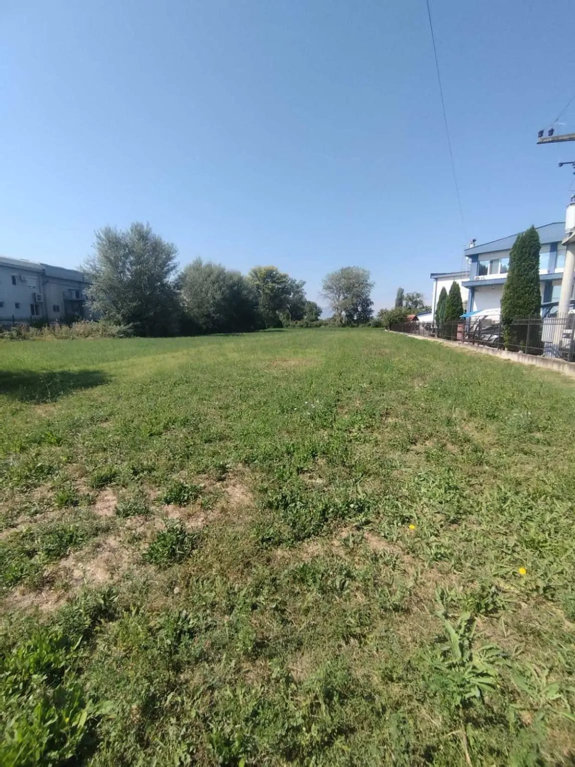 Се продава плац 1830м2 во Идризово