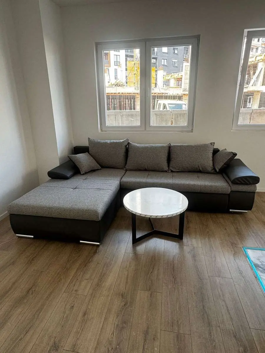 3-room apartment for rent in Aerodrom, Mercedes