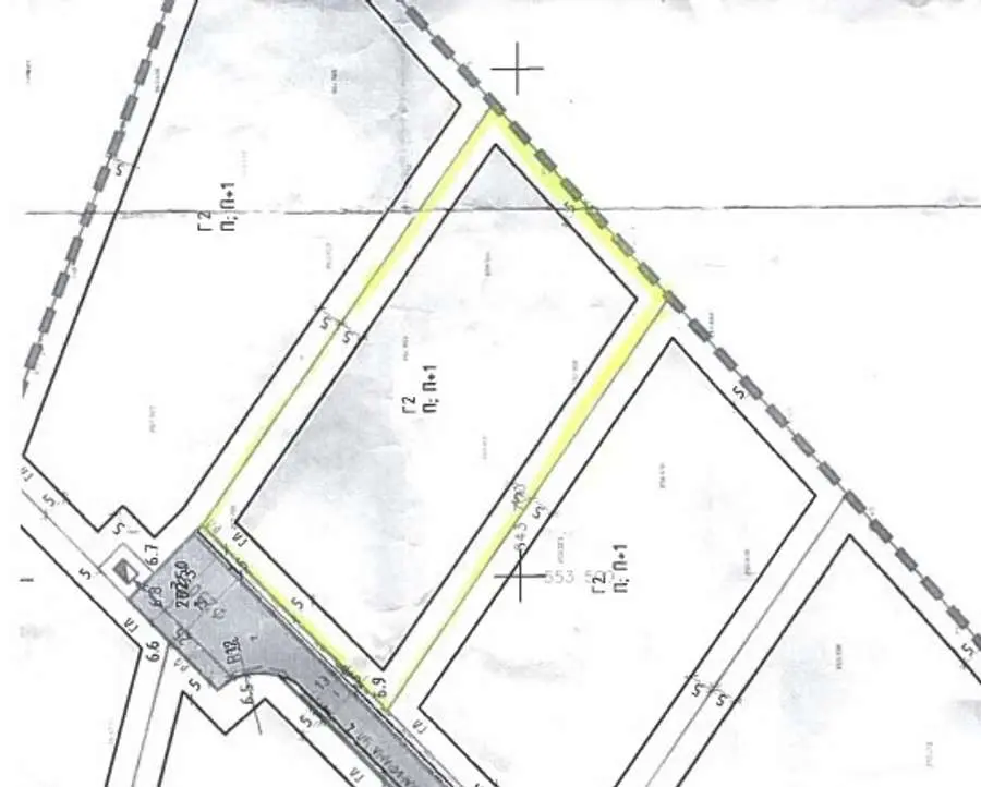 Се продава плац во Петровец, Ќојлија