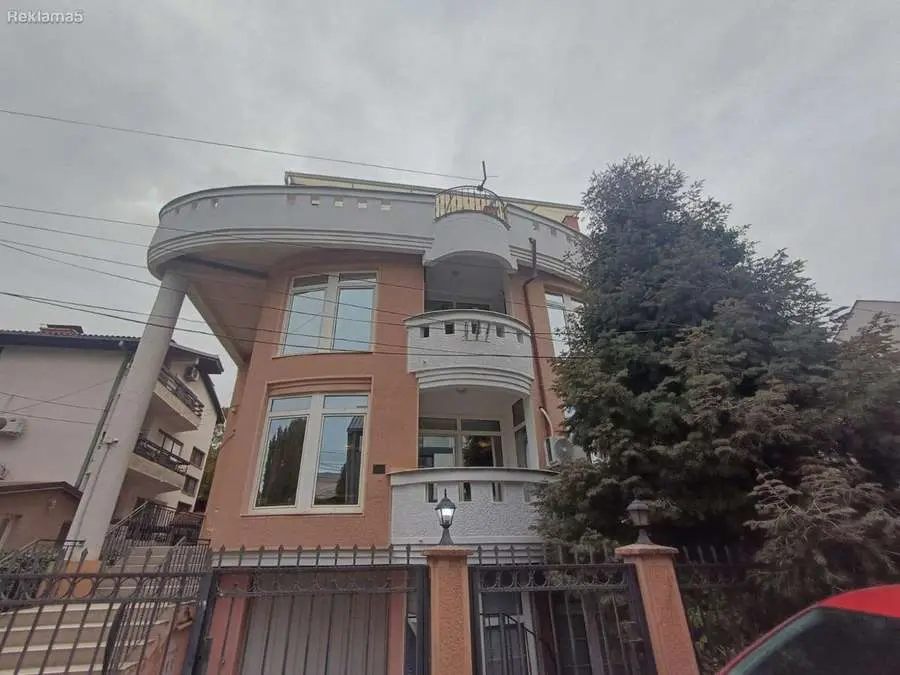 Празна самостојна куќа во Козле